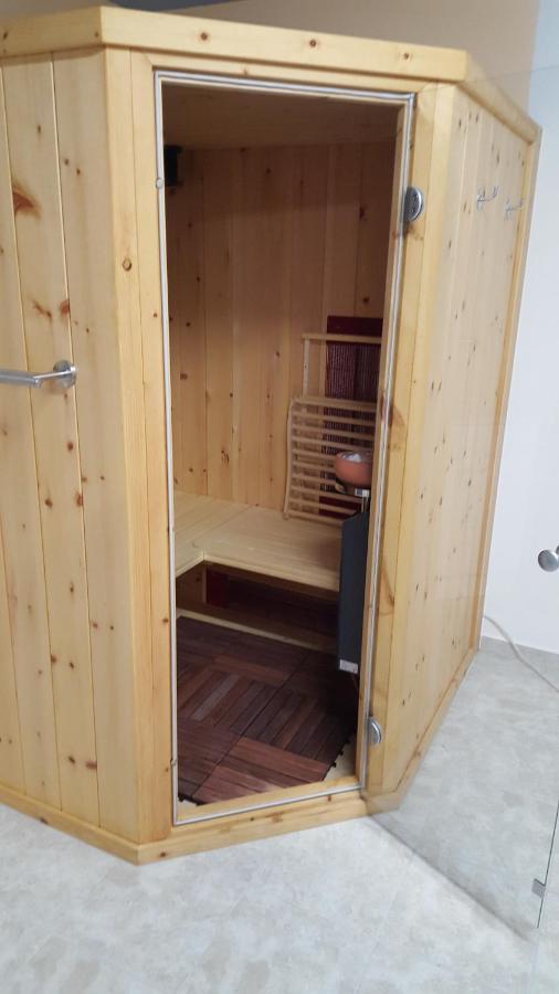 Barrierefreies Zimmer Im Blockhaus Mit Sauna Am See Soyen Luaran gambar
