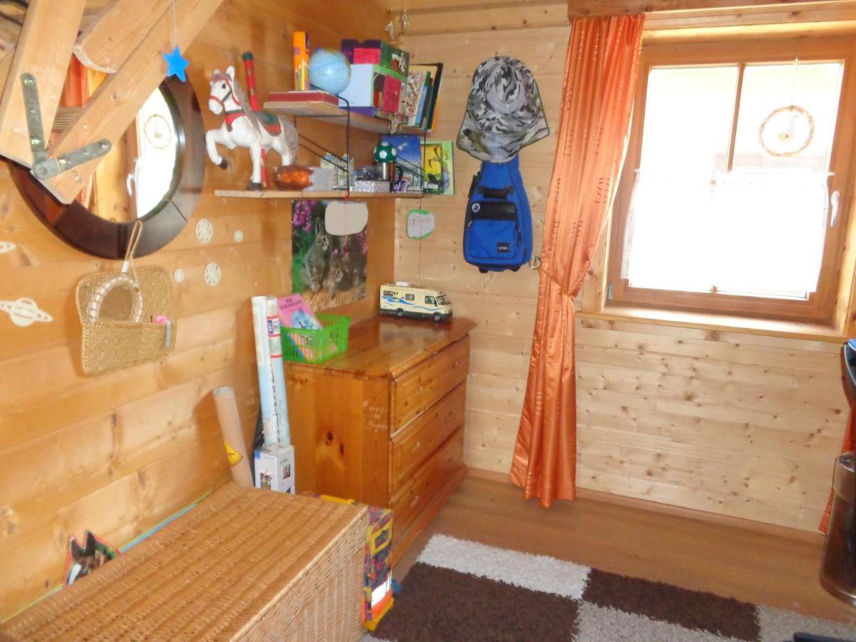 Barrierefreies Zimmer Im Blockhaus Mit Sauna Am See Soyen Luaran gambar